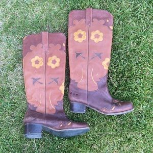 Lucky Brand cowgirl boots. Size 8. Genuine leather. Great quality!